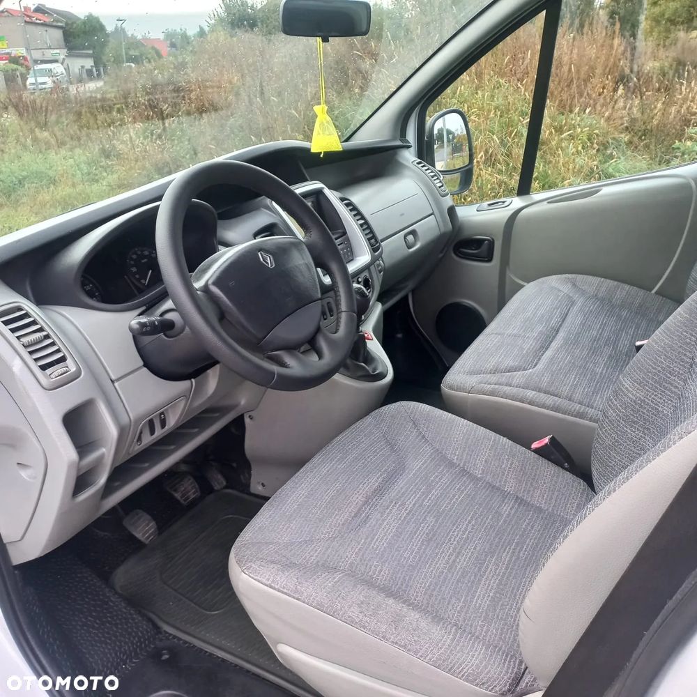 Renault TRAFIC - 5