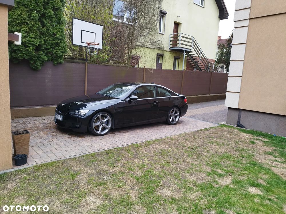 BMW Seria 3 335i - 16