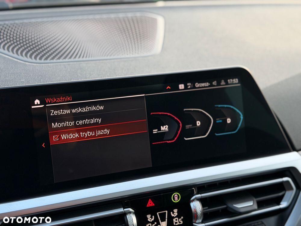 BMW Seria 3 320d M Sport - 31