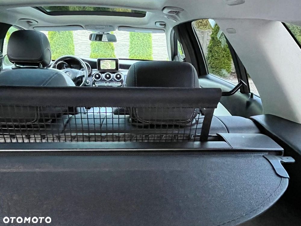 Mercedes-Benz Klasa C 200 (BlueTEC) d Avantgarde - 37