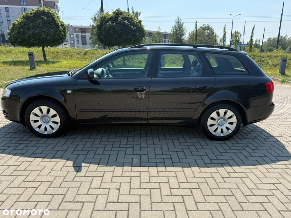 Audi A4 Avant - 1