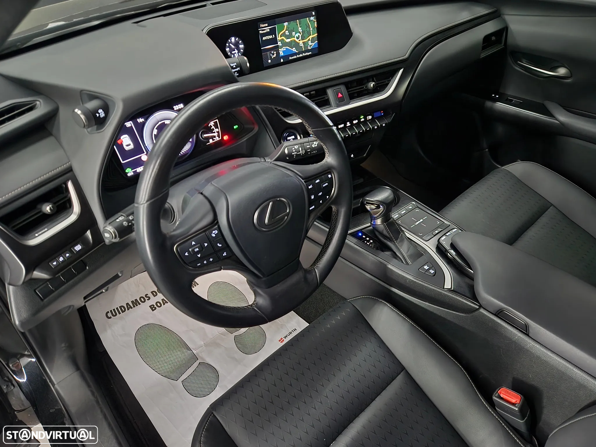 Lexus UX 250h Special Edition (LCA) - 10