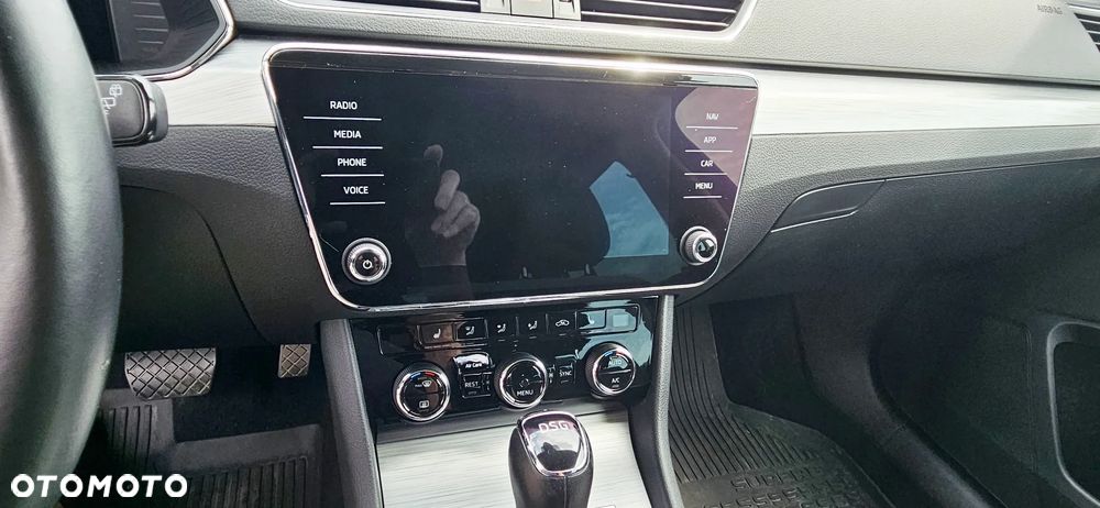 Skoda Superb 2.0 TSI Style DSG - 12