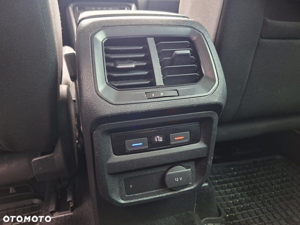 Volkswagen Tiguan - 17
