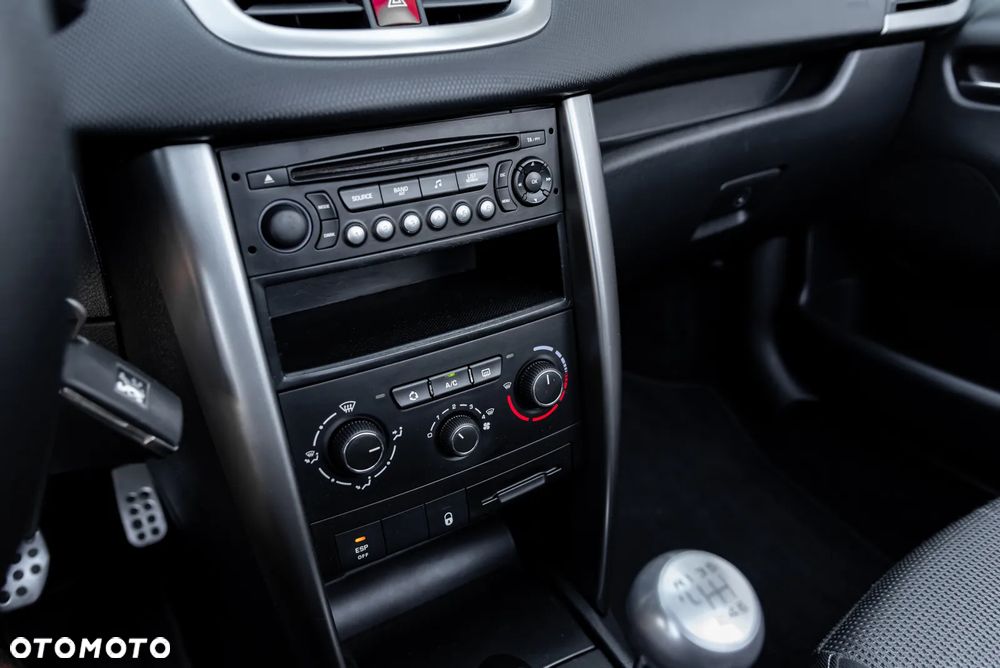 Peugeot 207 CC FAP 110 (Blue Lion) Platinum - 28