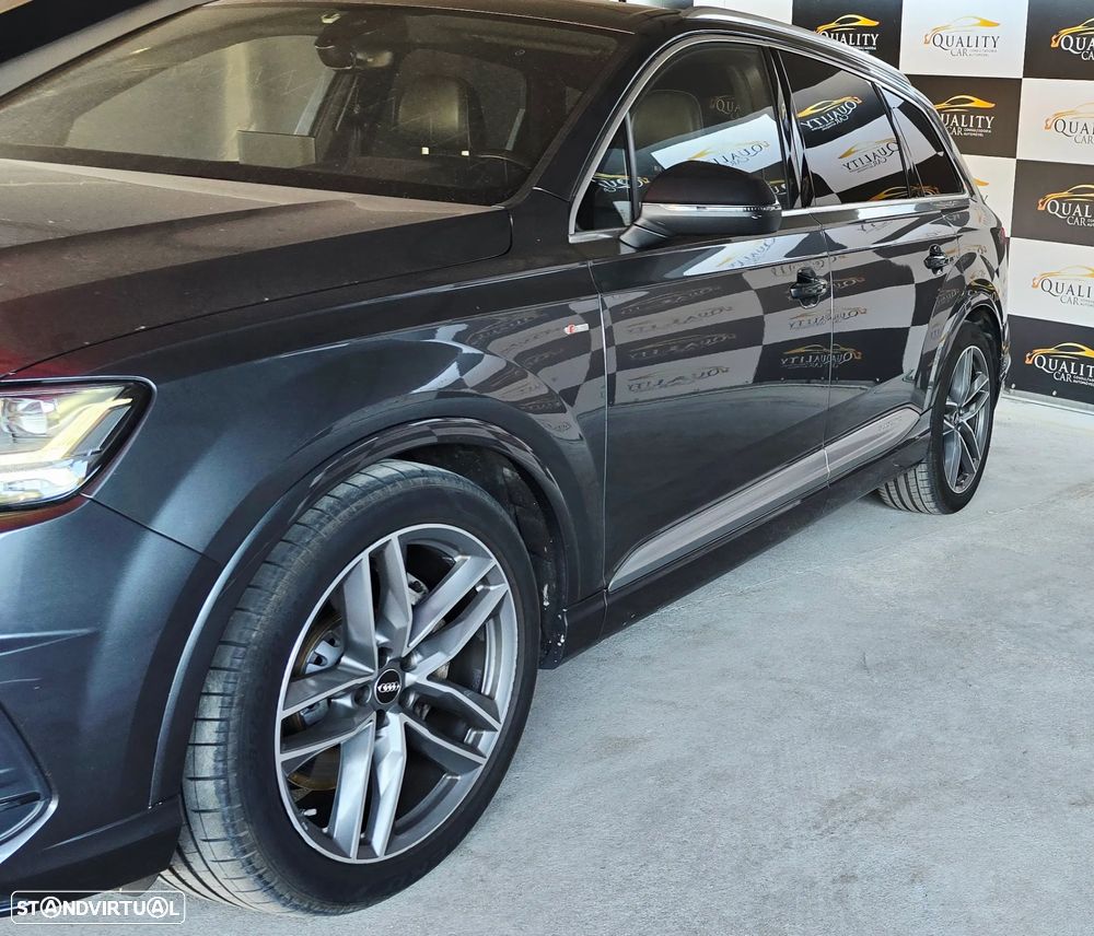 Audi Q7 3.0 TDI quattro S-line Tiptronic 7L - 3