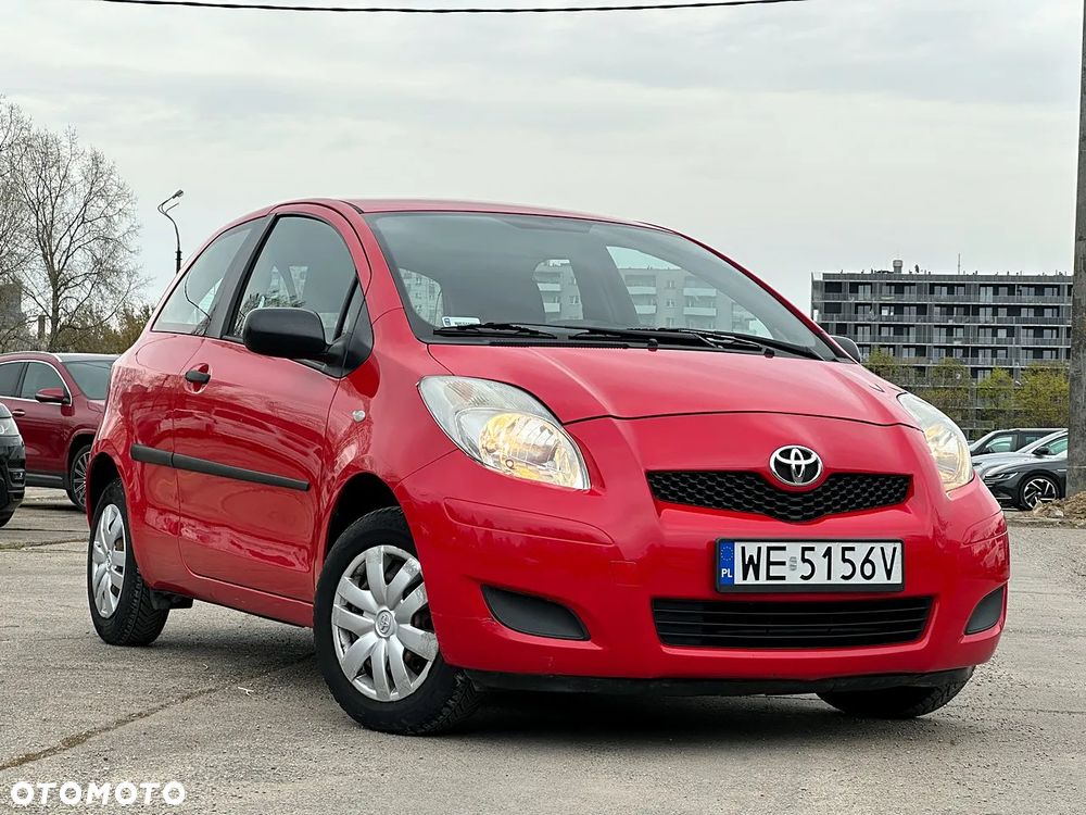 Toyota Yaris 1.0 Luna - 2