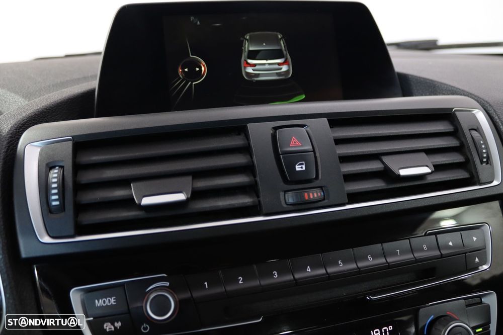 BMW 116 i Urban Line - 12