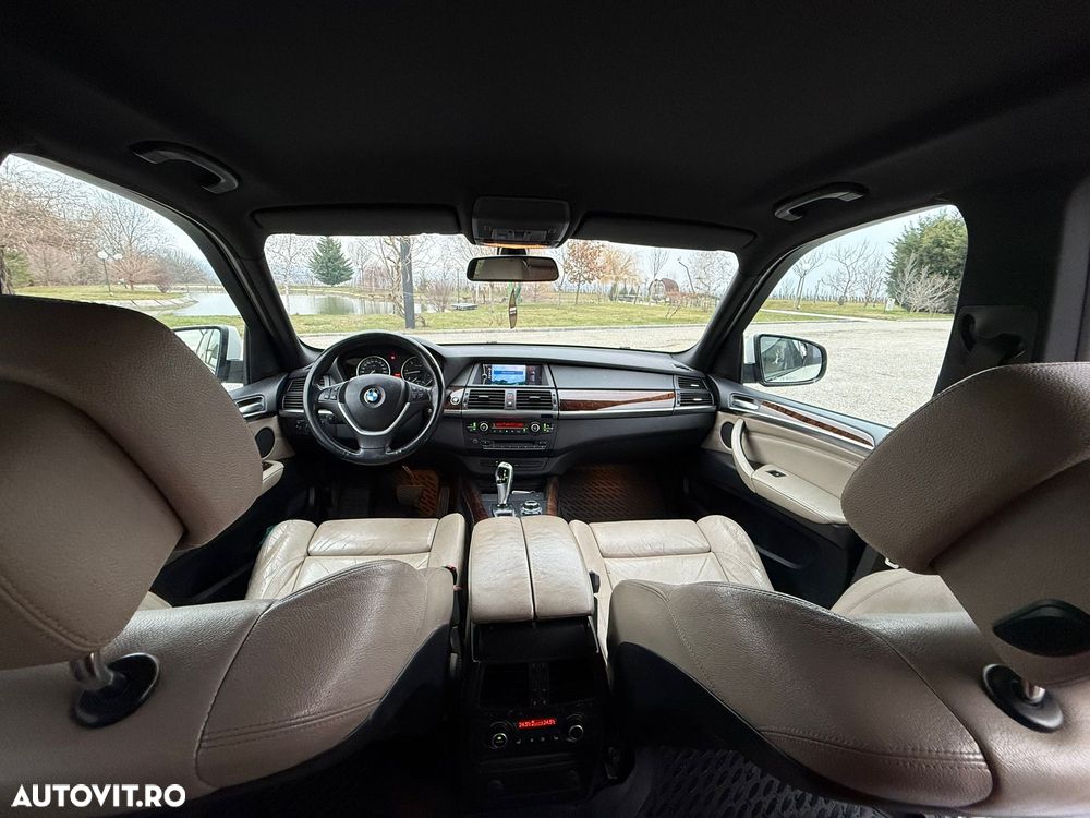 BMW X5 xDrive30d - 26