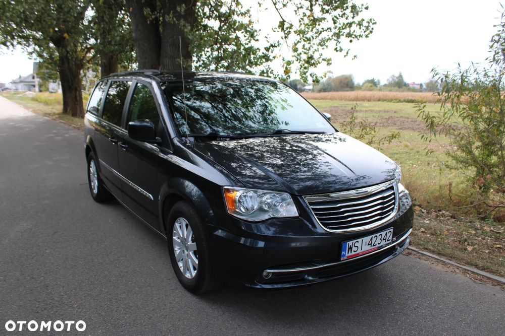 Chrysler Town & Country 3.6 Touring - 1