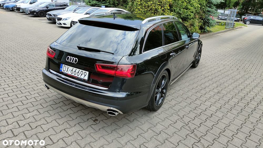 Audi A6 Allroad - 10