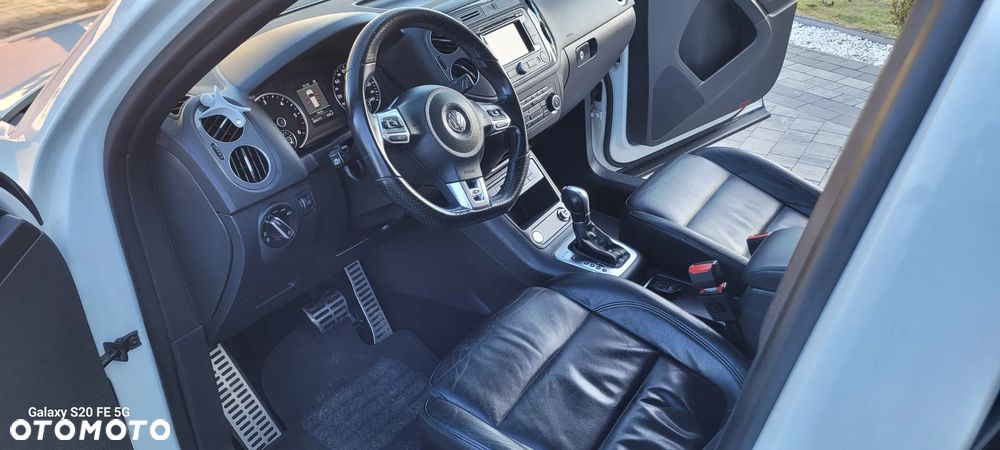 Volkswagen Tiguan 2.0 TDI 4Mot Perfectline R-Style DSG - 10
