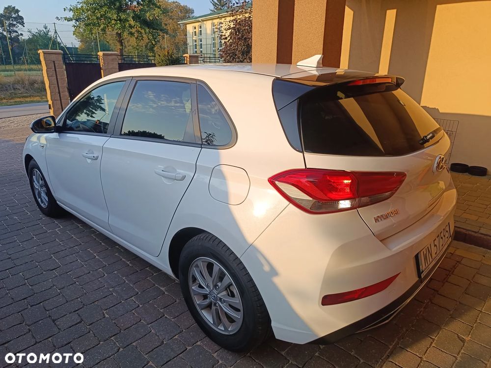 Hyundai i30 1.0 T-GDI Modern - 32