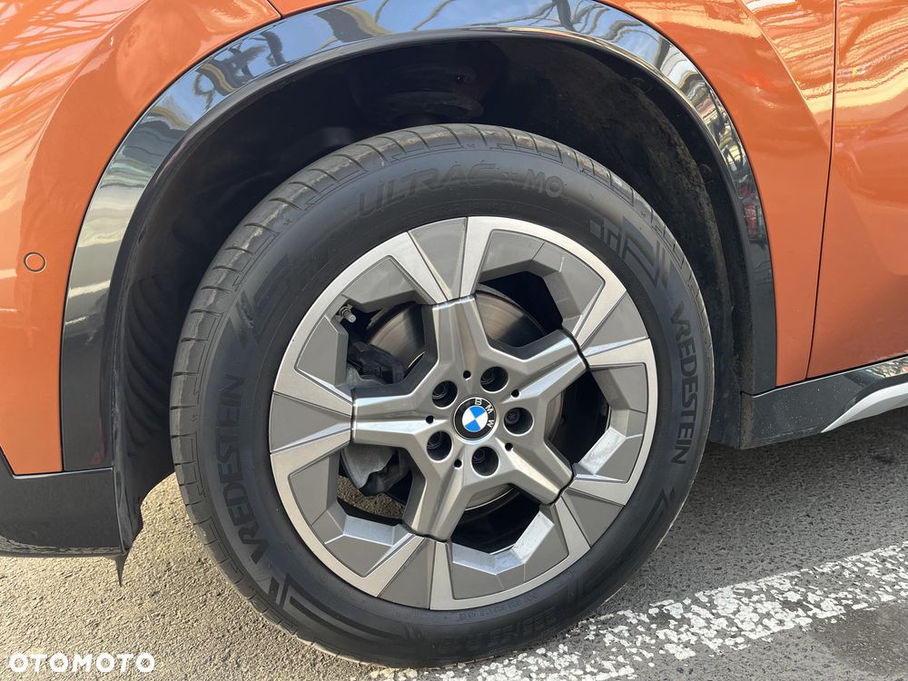 BMW X1 sDrive18i xLine - 9
