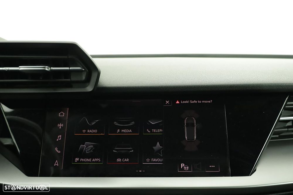 Audi A3 Sportback 30 TFSI S tronic - 11