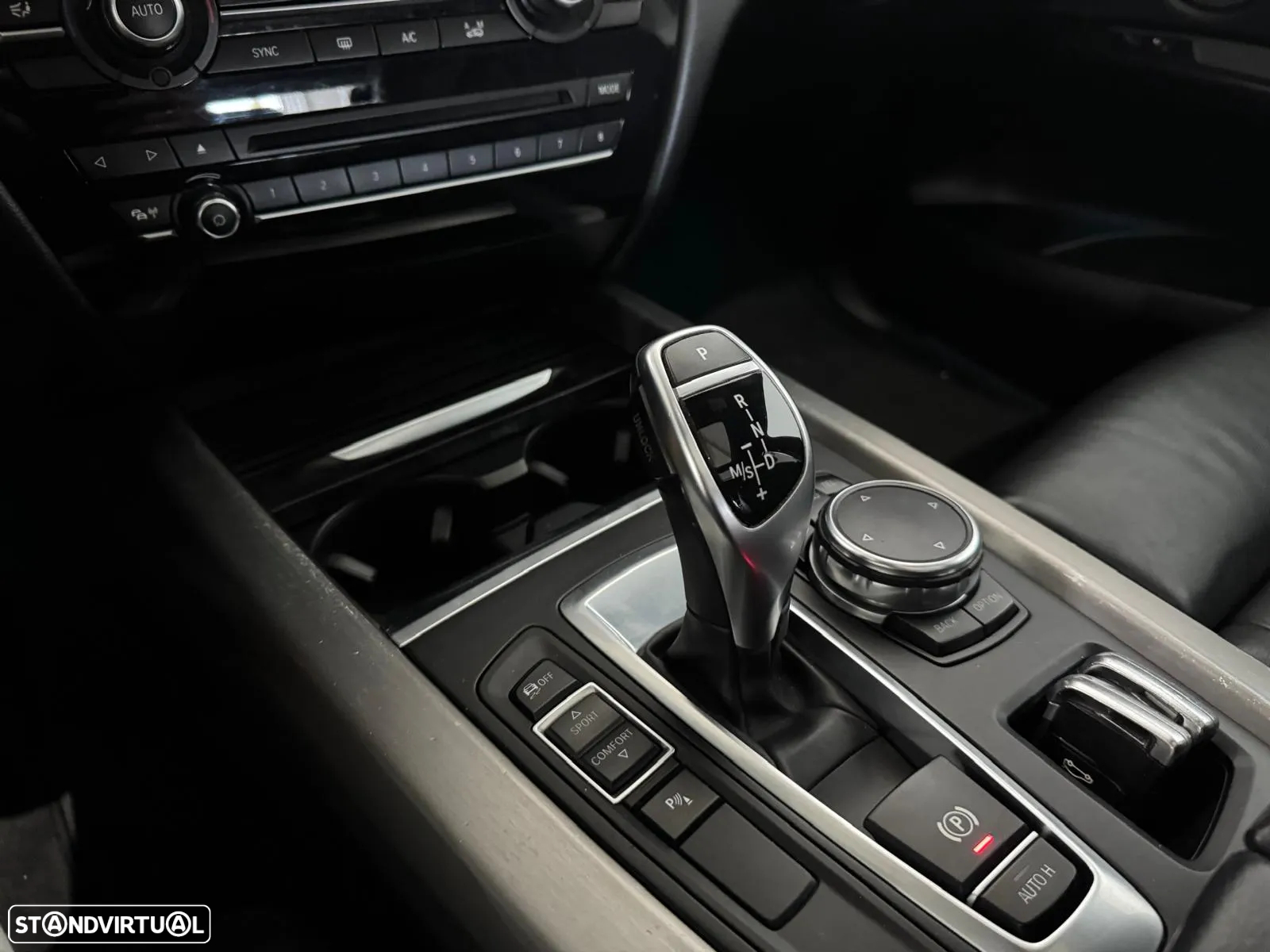 BMW X5 25 d sDrive Comfort 7L - 25