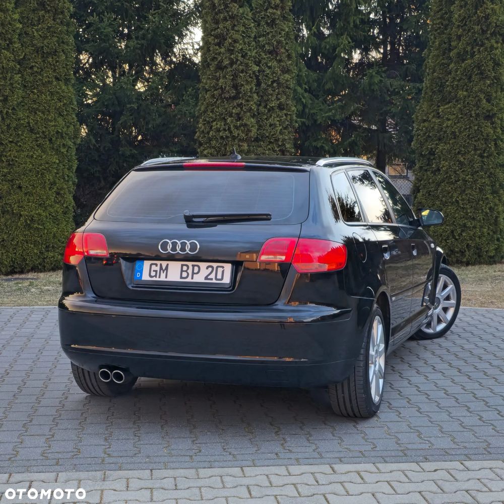 Audi A3 Sportback 2.0 TDI DPF S line Sportpaket plus - 17