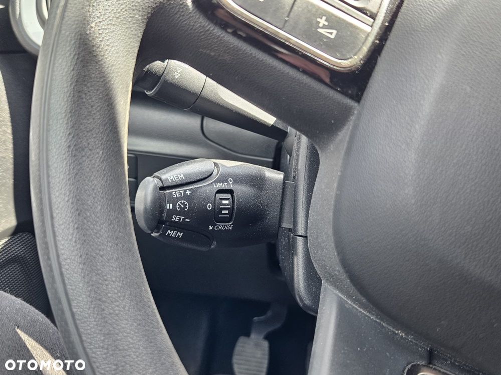 Citroën C3 1.2 PureTech Plus - 37