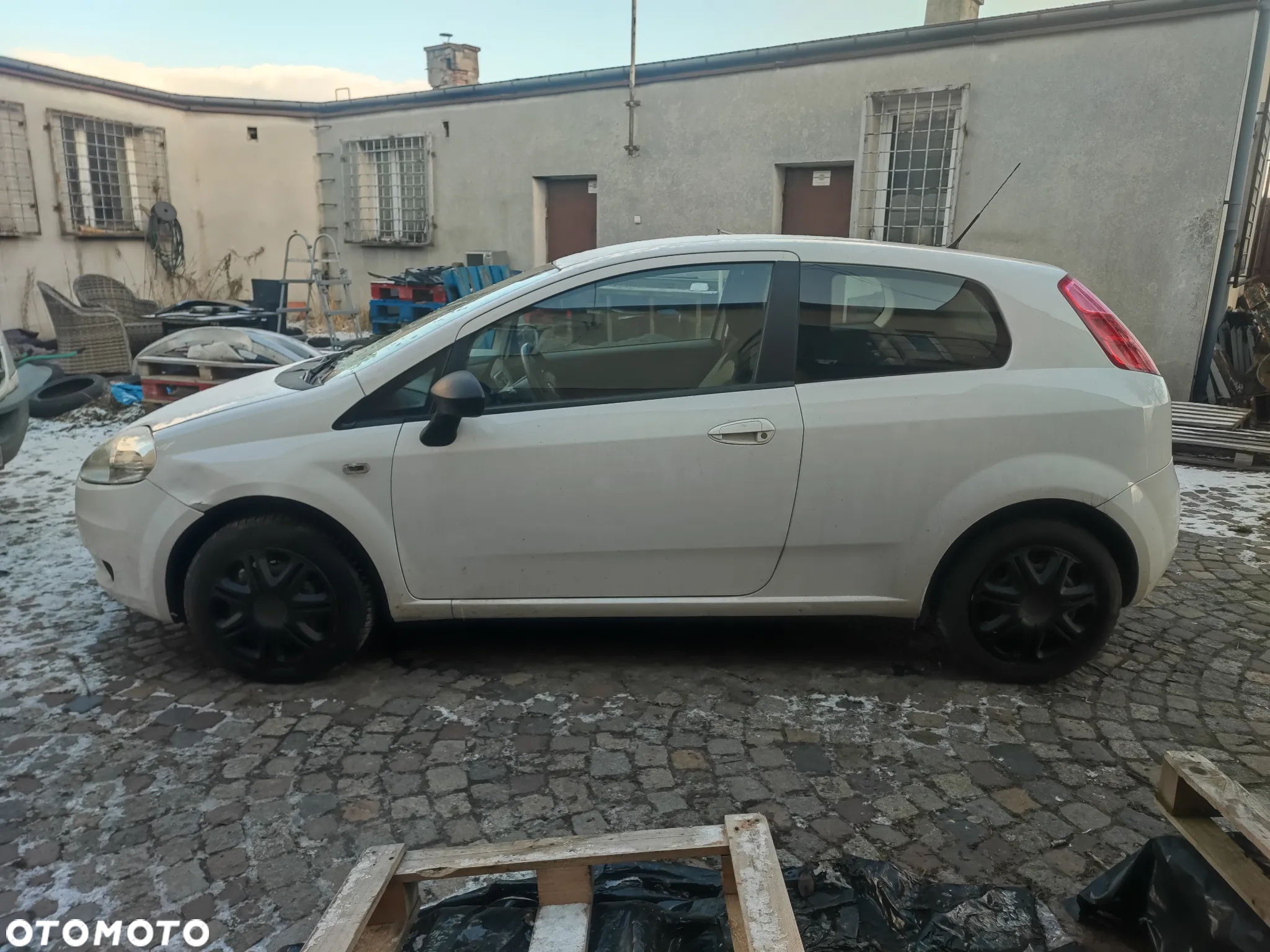 Fiat Grande Punto - 10