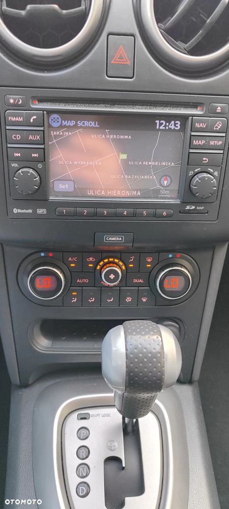 Nissan Qashqai 2.0 CVT 360 - 21