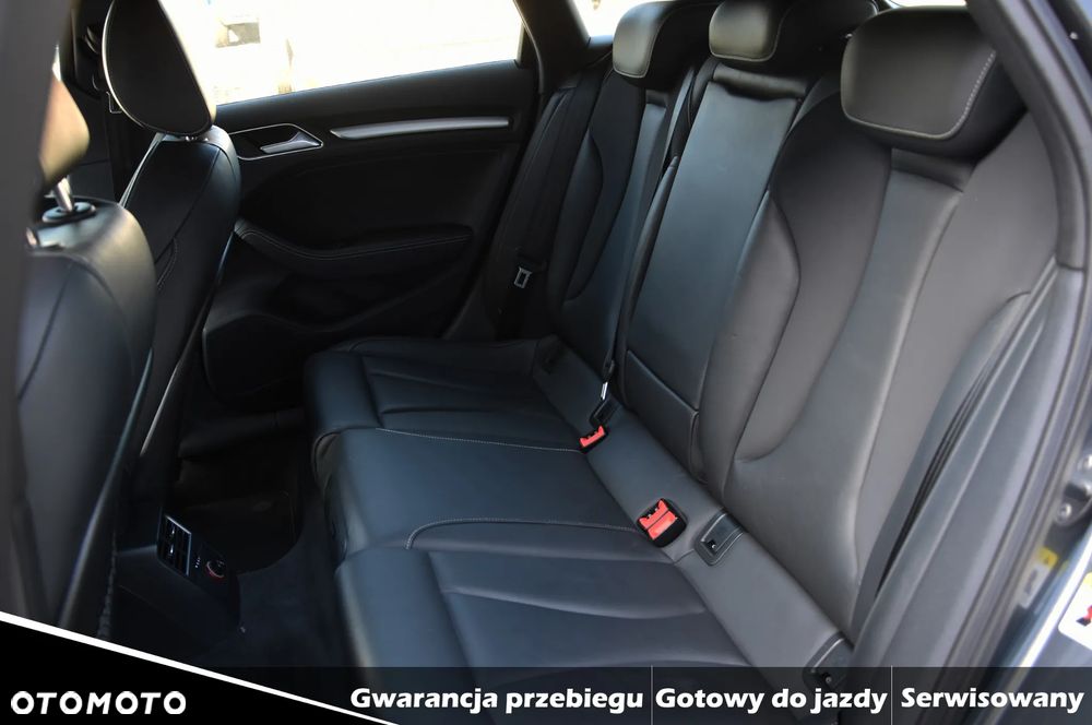 Audi S3 S tronic - 12