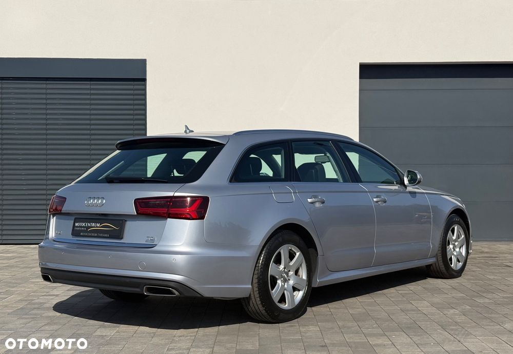 Audi A6 Avant 2.0 TDI Ultra DPF S tronic - 5