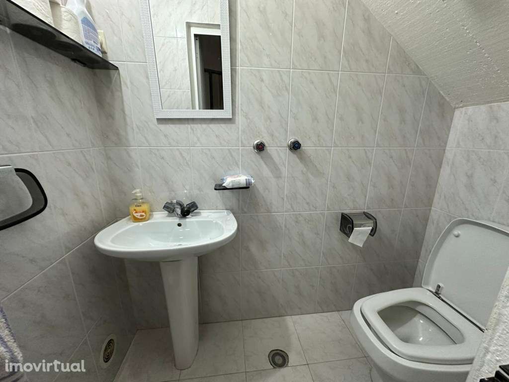 Moradia T4 em Arca - Grande imagem: 5/23