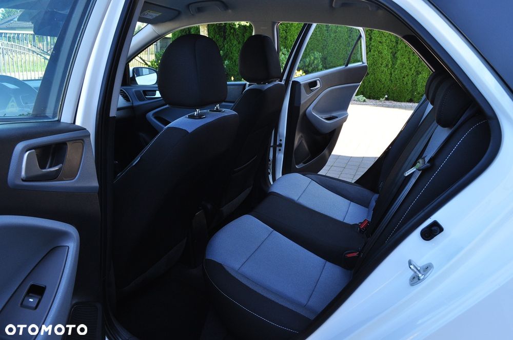 Hyundai i20 1.2 Comfort - 8