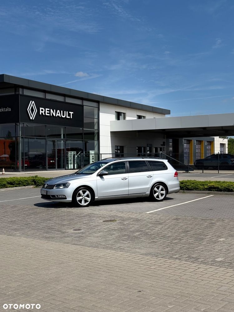 Volkswagen Passat 1.6 TDI Comfortline - 2