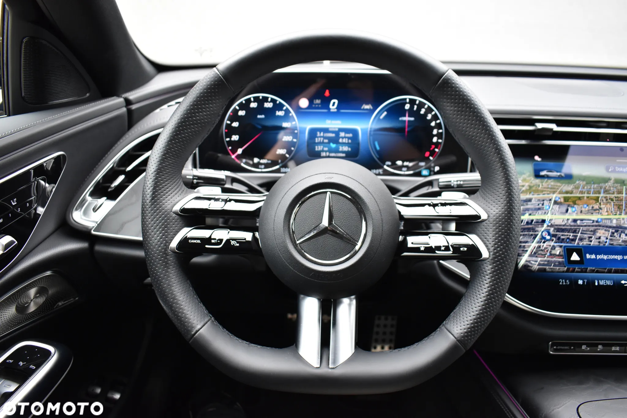 Mercedes-Benz Klasa E - 18