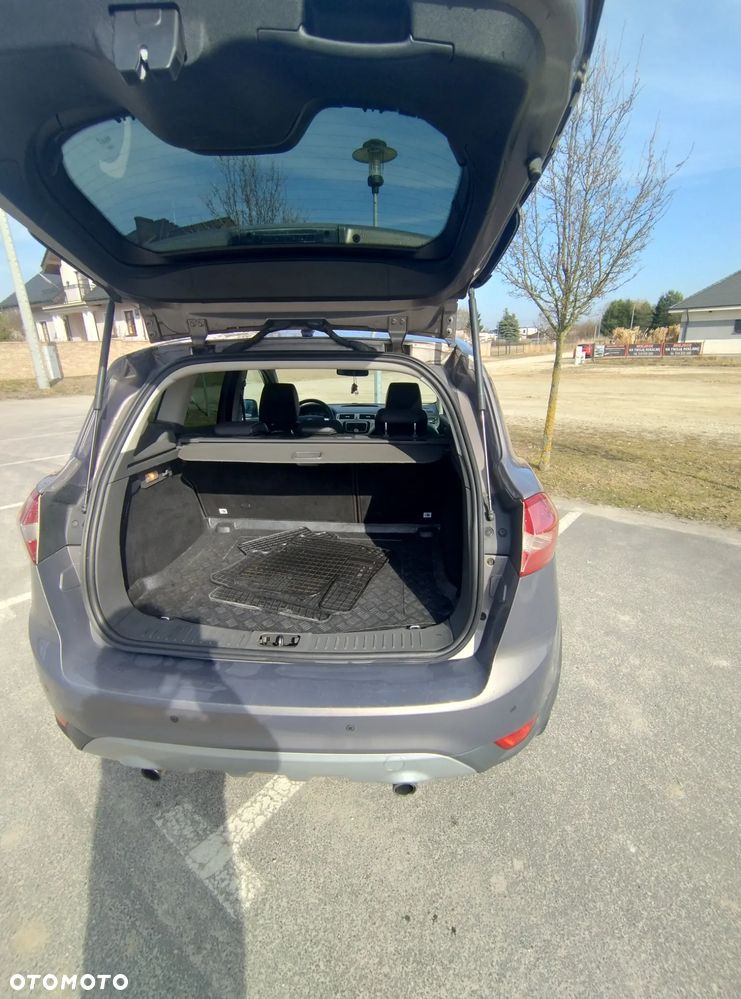 Ford Kuga 2.0 TDCi Titanium - 3