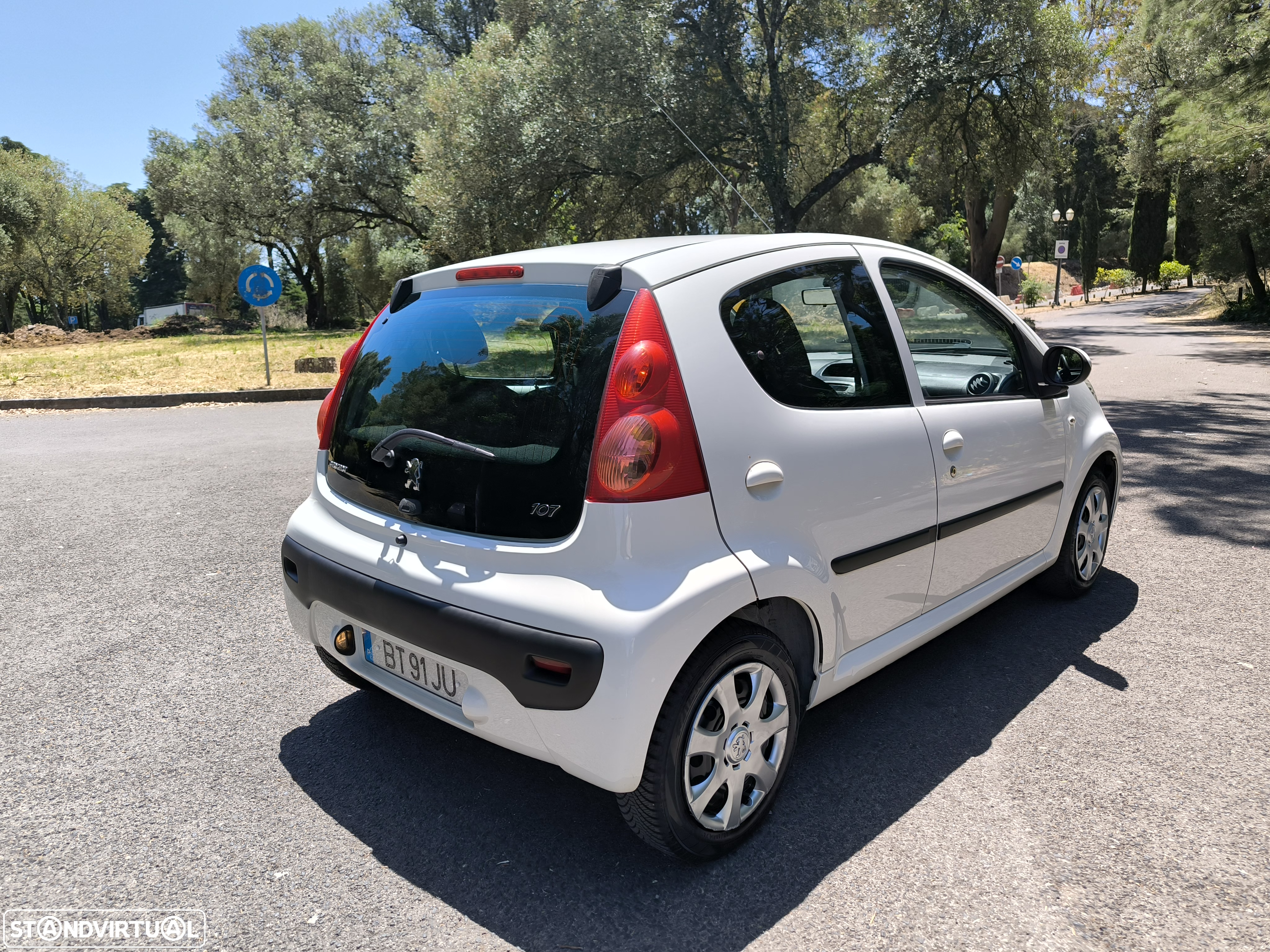 Peugeot 107 1.0 Active - 3