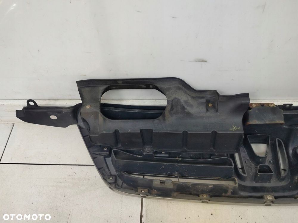 honda cr-v ii 01r- grill atrapa chłodnicy - 8