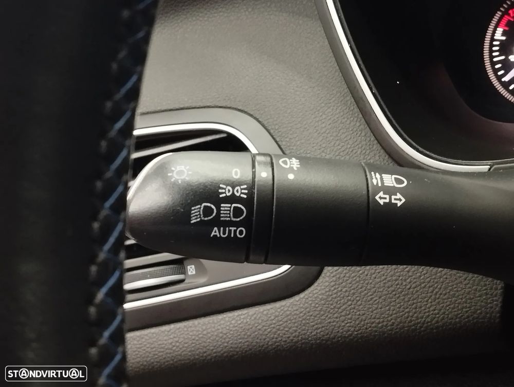 Renault Mégane 1.5 Blue dCi GT Line - 21