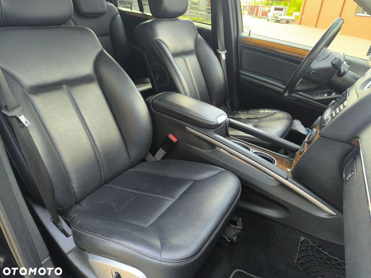 Mercedes-Benz GL - 7