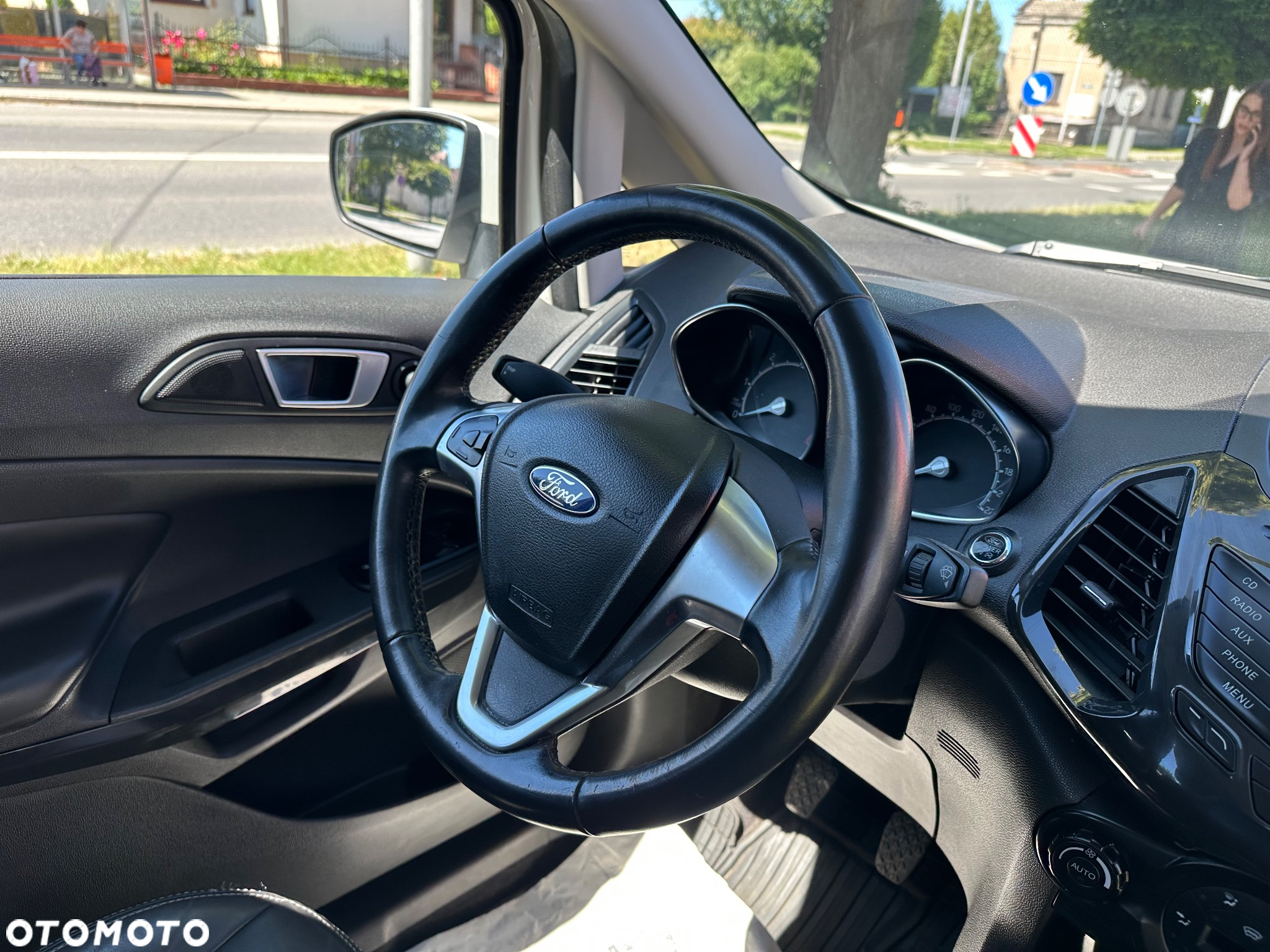 Ford EcoSport 1.5 EcoBlue TITANIUM - 23
