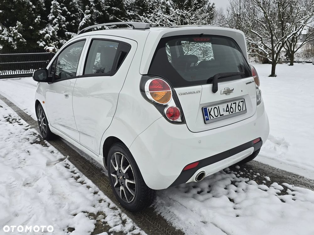 Chevrolet Spark 1.0 LS+ Design - 3