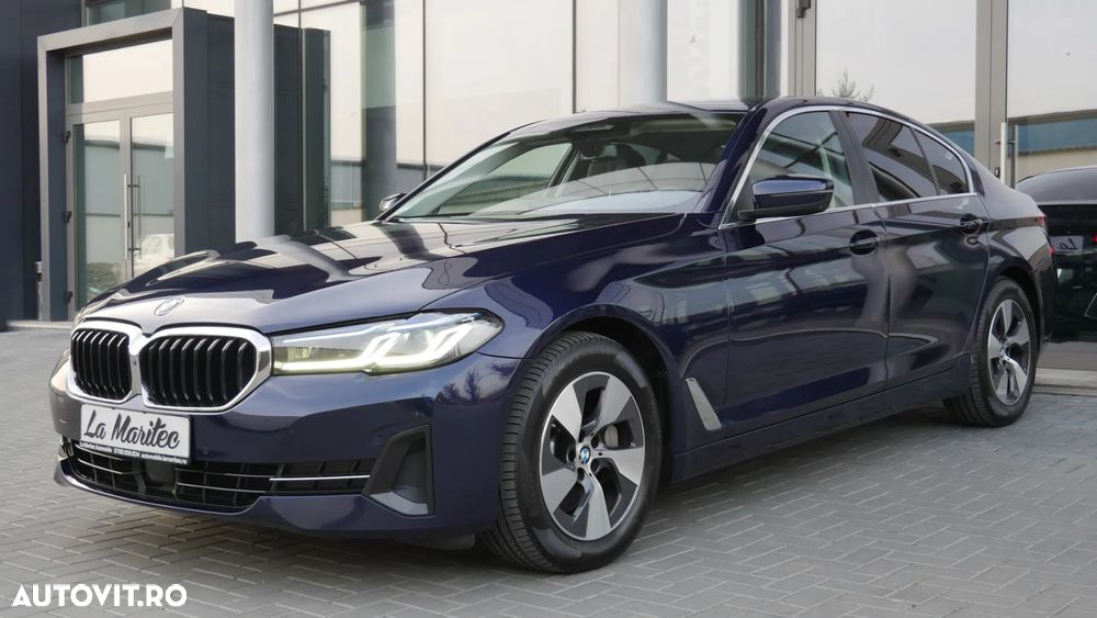 BMW Seria 5 530i xDrive AT - 7