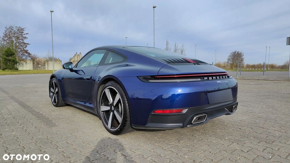 Porsche 911 - 9