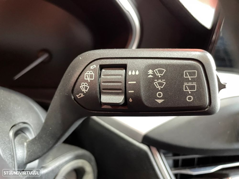Ford Focus 1.0 EcoBoost S&S ACTIVE DESIGN - 16