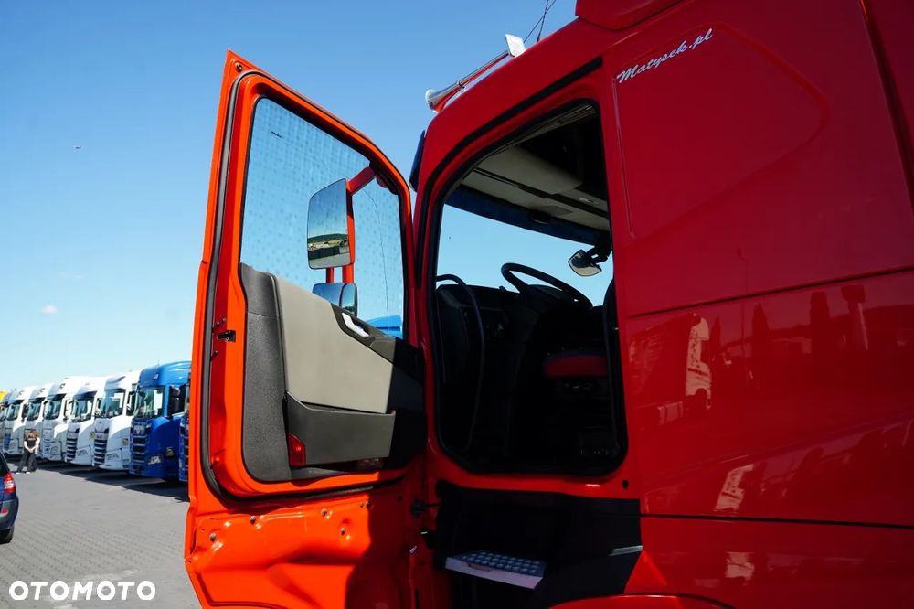 Volvo FH 540 / HYDRAULIKA / RETARDER / I-SHIFT / NISKA KABINA / ALUFELGI / EURO 5 - 21