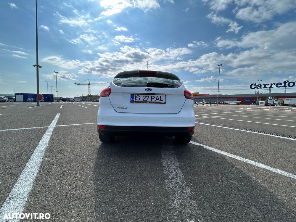 Ford Focus 1.5 EcoBlue Active - 13