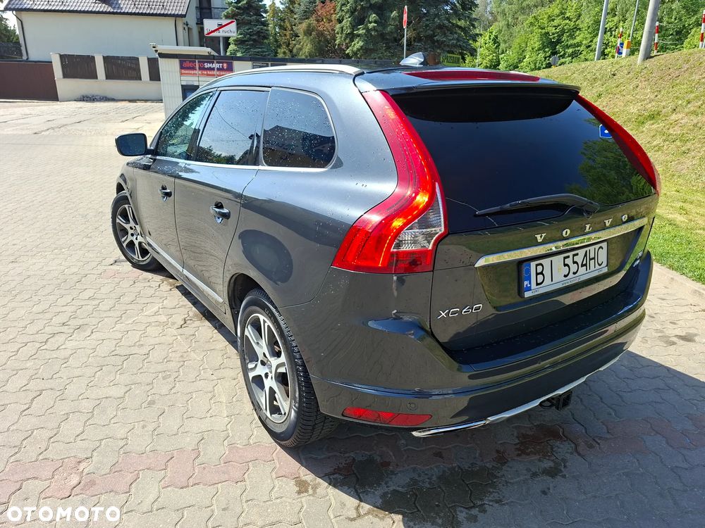Volvo XC 60 T6 AWD Kinetic - 4