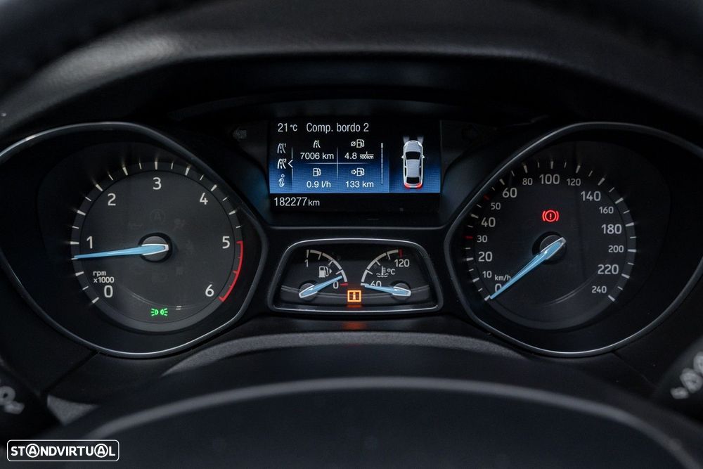 Ford Focus - 22