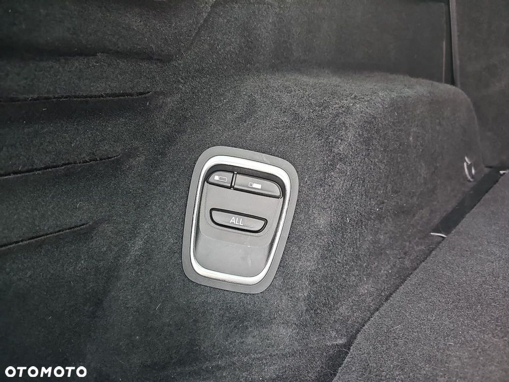 Renault Scenic ENERGY dCi 160 EDC BOSE EDITION - 39