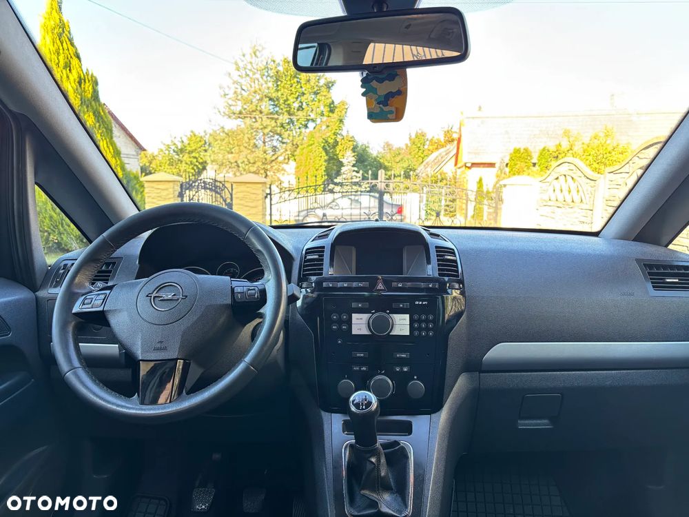 Opel Zafira 1.8 Active - 9