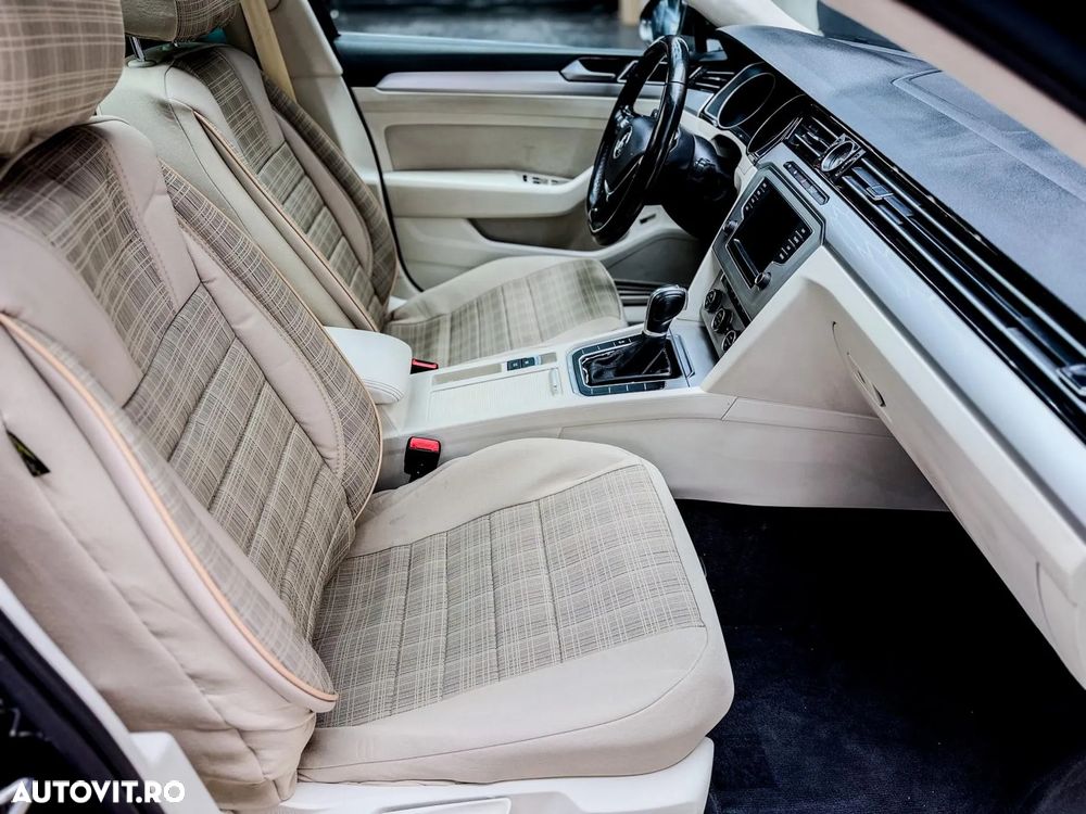 Volkswagen Passat - 23