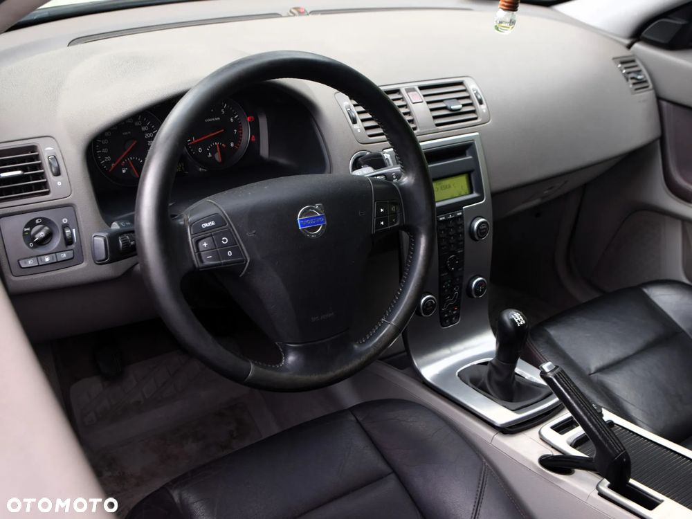 Volvo V50 1.8 - 12