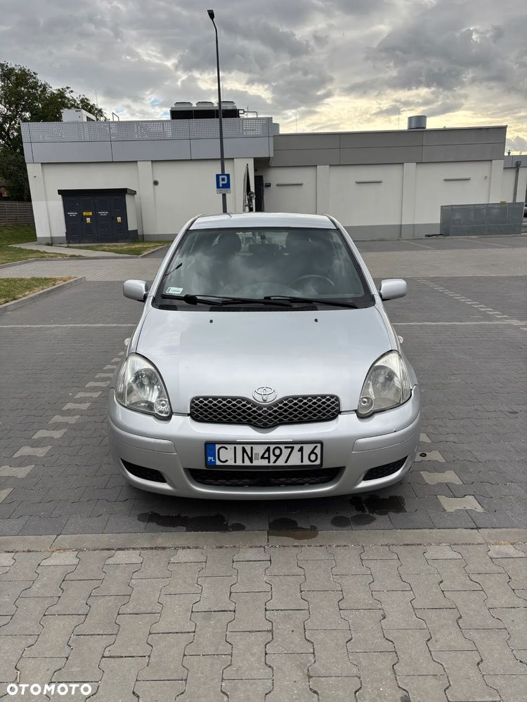 Toyota Yaris 1.4 D-4D - 1