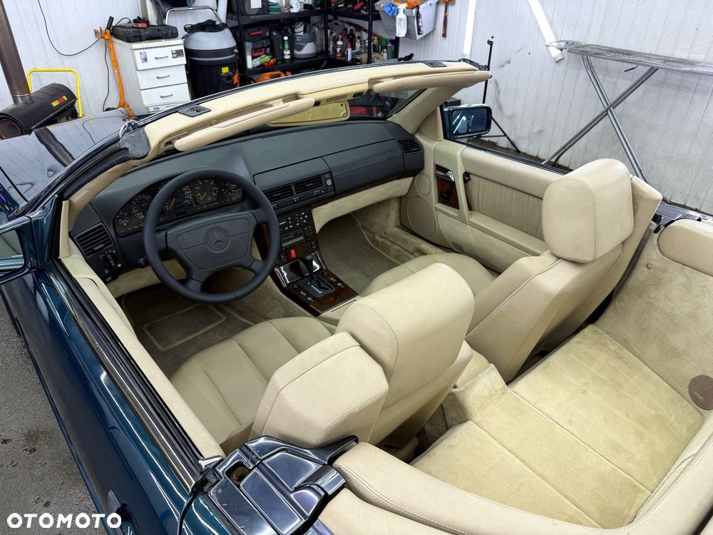 Mercedes-Benz SL - 12